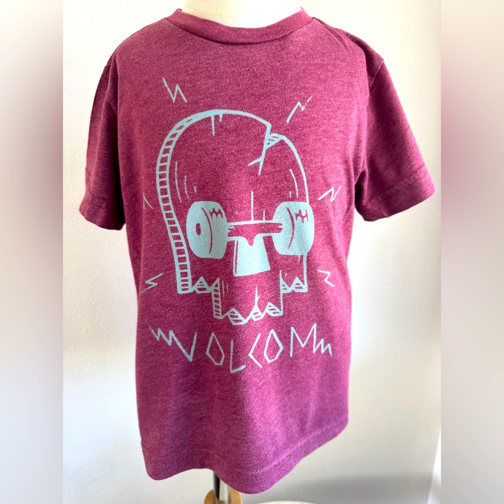 Volcom red and gray short sleeve T-shirt size 4T